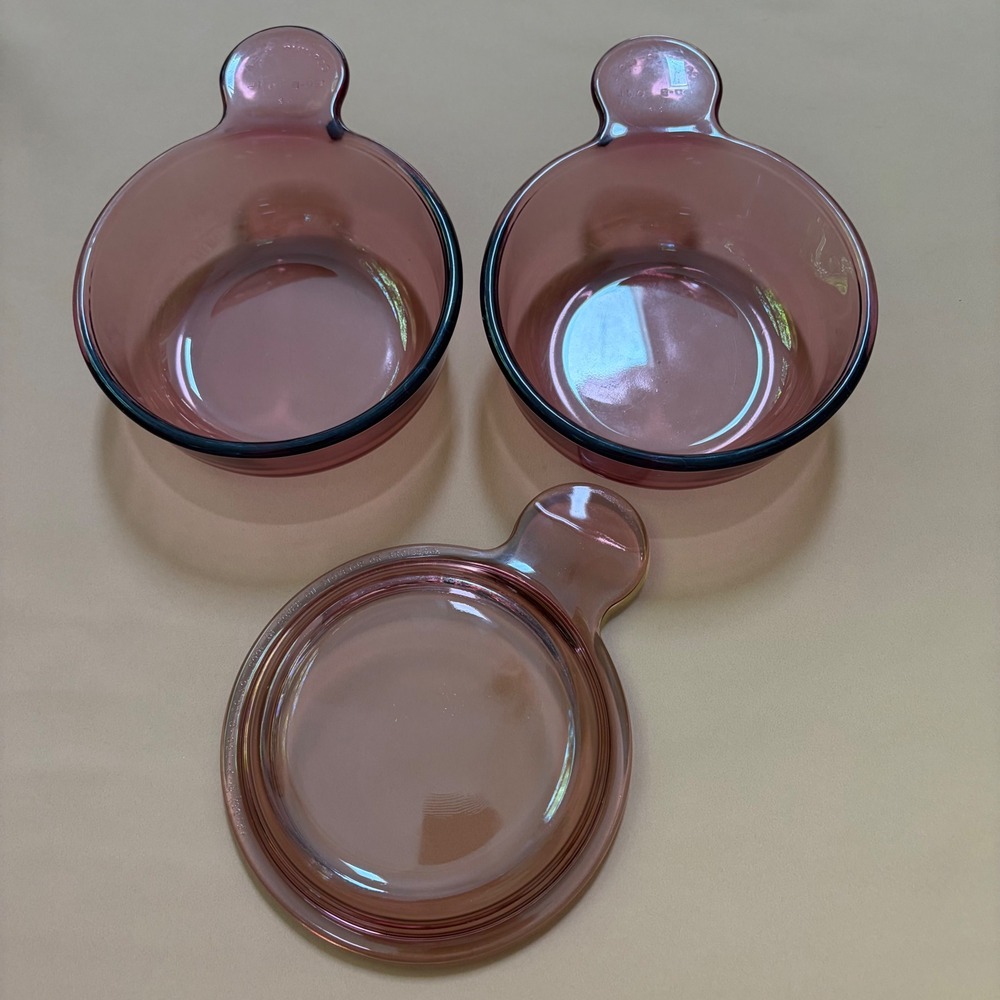 Corning Visions Cranberry Glass Grab-It Bowls Set of 2 with 1 Glass Lid 150-B
